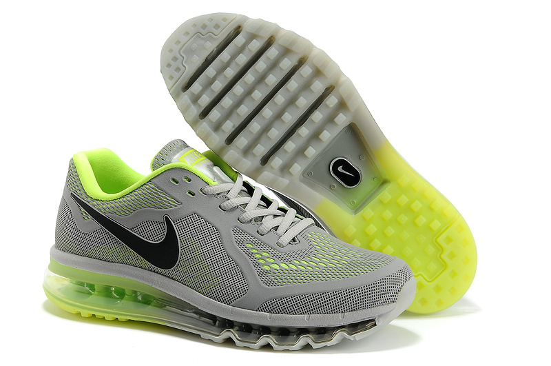 chaussures nike requin fluo